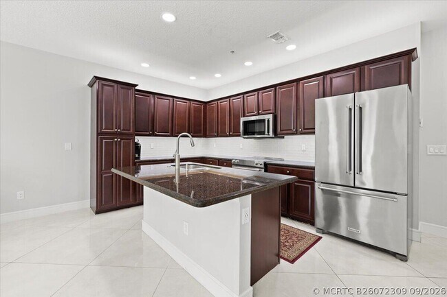 Foto del edificio - 4980 NW 15th Ave