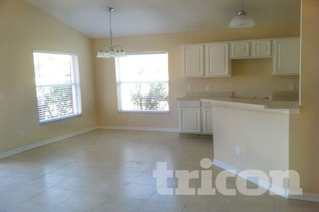 Foto del edificio - 13809 Riverpath Grove Dr