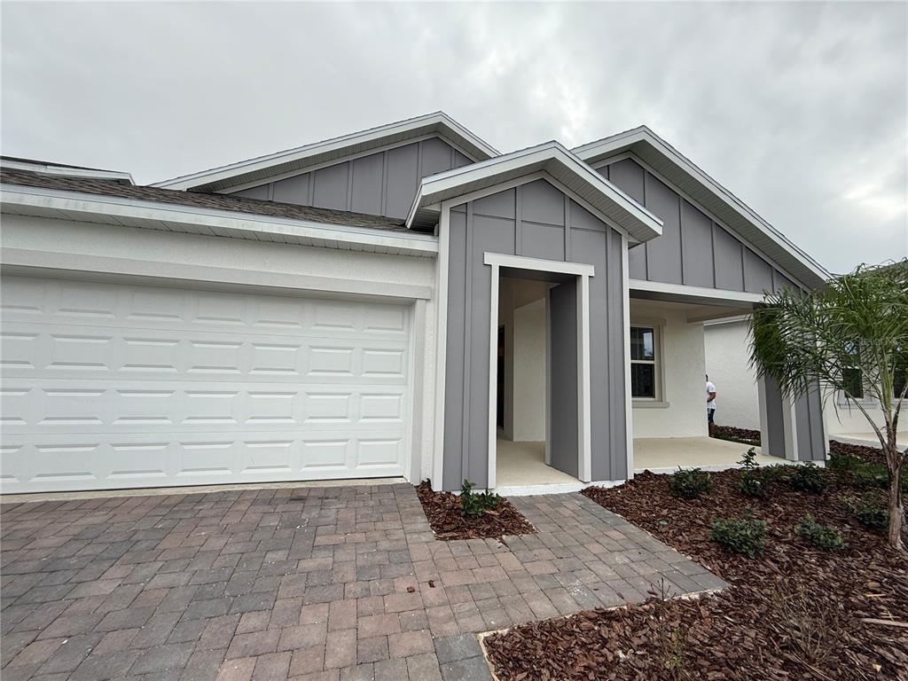 Foto principal - 3114 Armstrong Ave