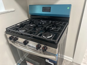 Building Photo - 9 Bentley Ave