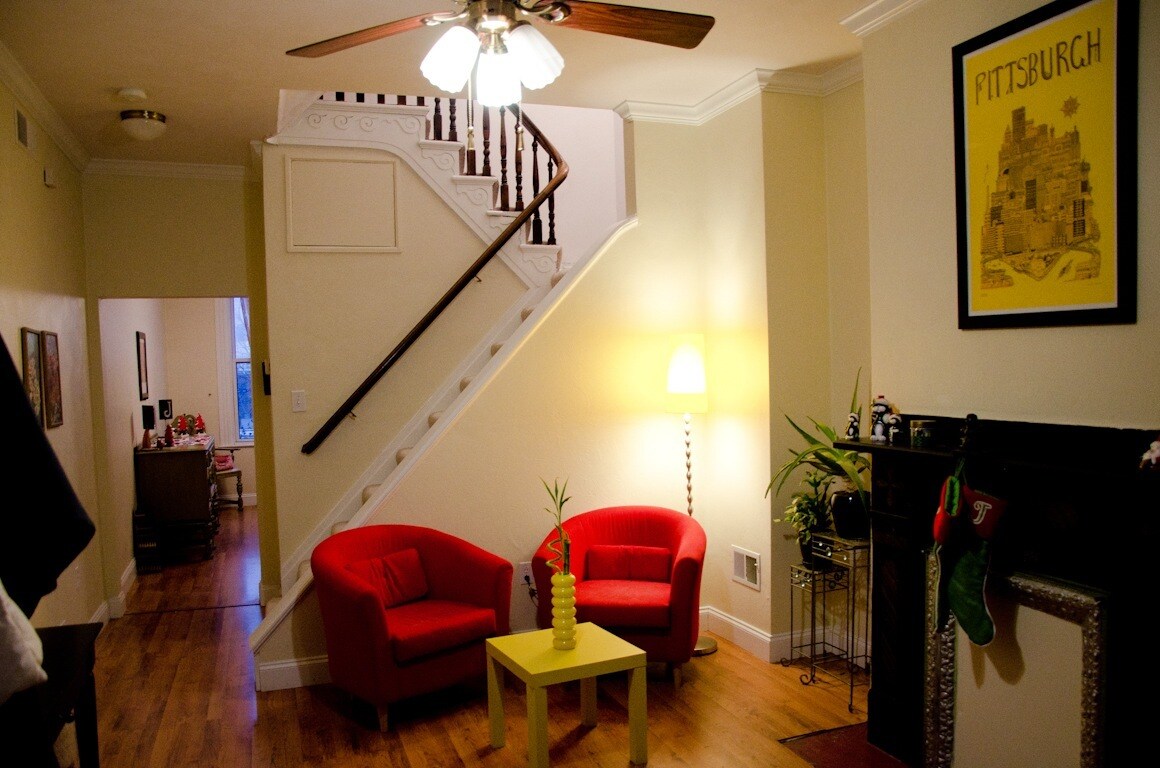 Living Room - 511 Avery Street