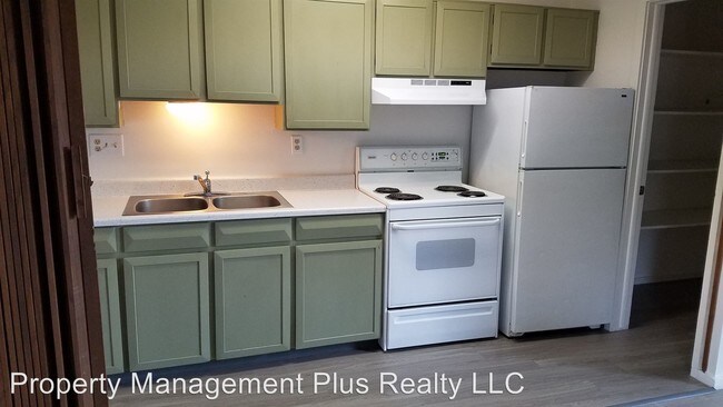 Building Photo - 1 br, 1 bath Apartment - 8060 Niwot Road #63