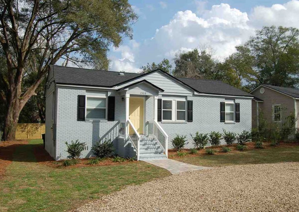 Completely renovated 2017 - 1533 Yancey Street