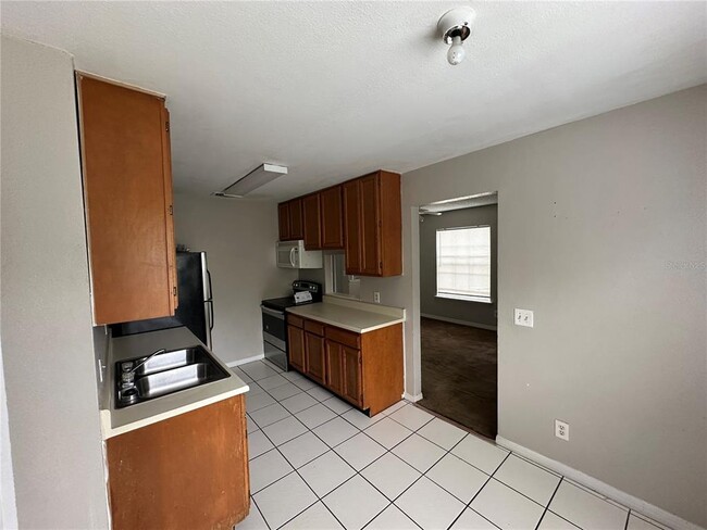 Building Photo - 4121 Dijon Dr