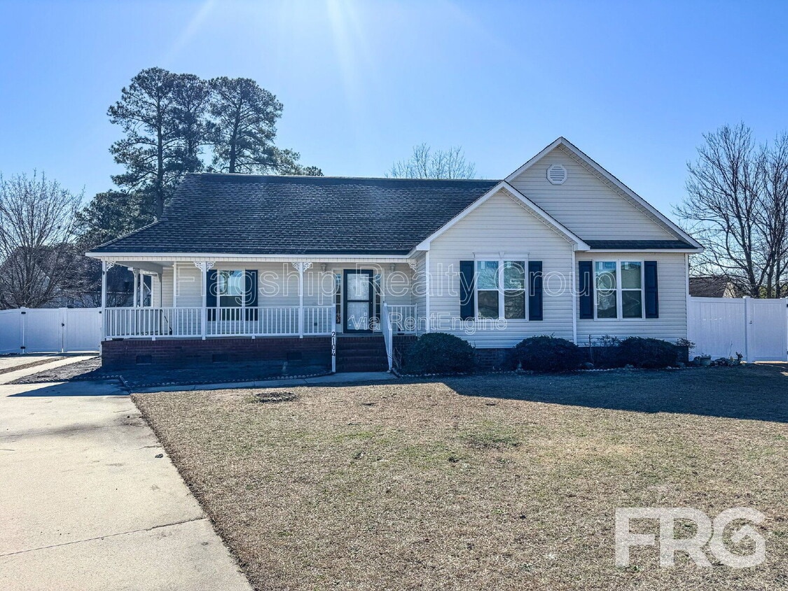 Photo - 2104 Beauvoir Ct