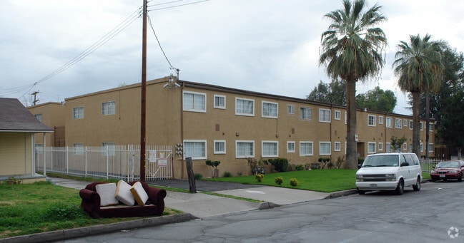 Building Photo - Sepulveda Arms