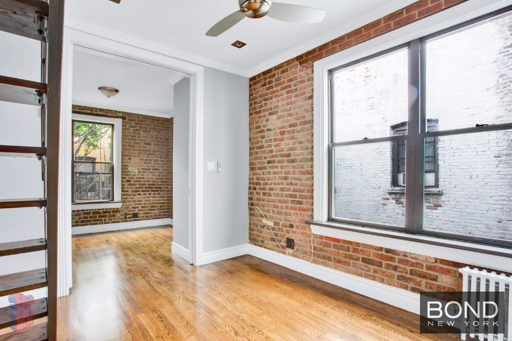 Primary Photo - 416 E 13th St