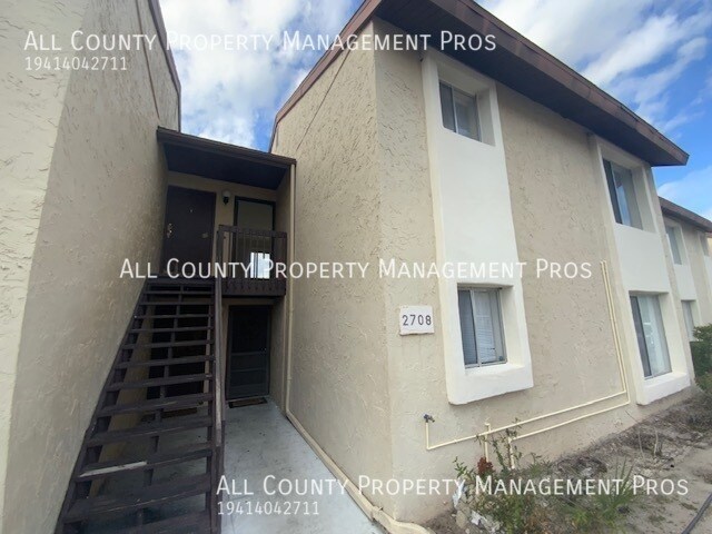 Primary Photo - Central Sarasota! Hidden Lake Village, 2 B...