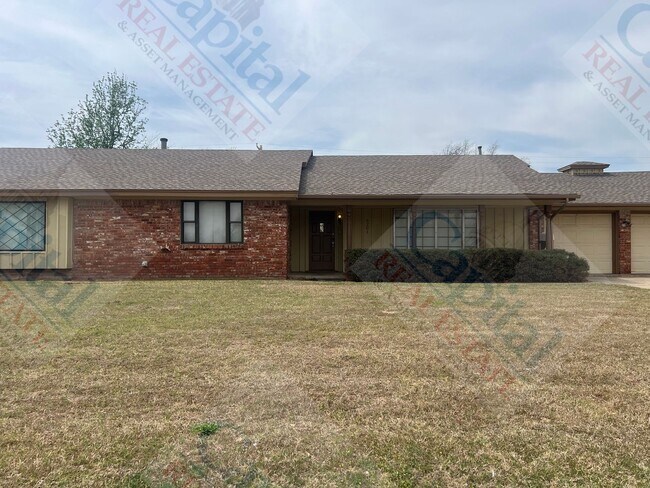 Foto del edificio - Spacious Home With Classic Charm