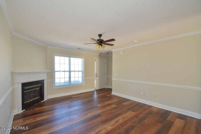 Building Photo - 4160 Dudleys Grant Dr