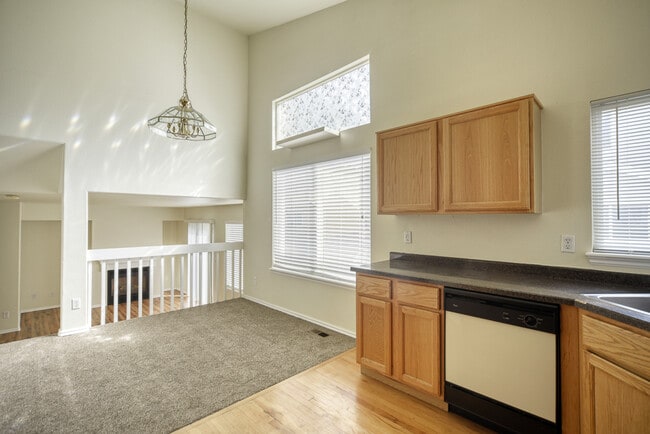 Photo - 1336 S Alton Ct House