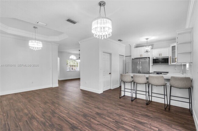 Building Photo - 14055 SW 51st Ln