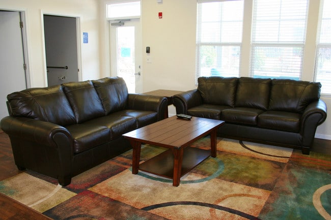 Resident Lounge - Remington Square