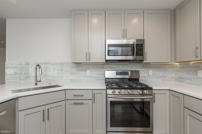 Foto del edificio - 720 Sartain Pl