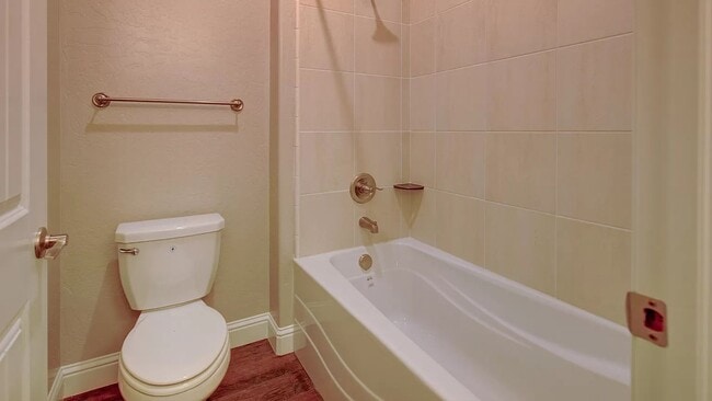 Building Photo - Granville Home for Rent in Deauville East,...