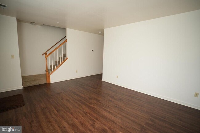 Foto del edificio - 45828 Wolftrap Way