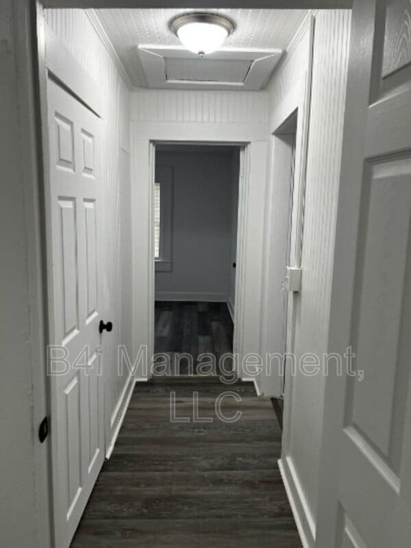Foto del edificio - 511 Alford St