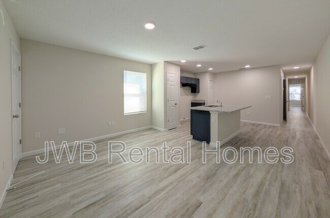 Foto del edificio - 534 Odessa St