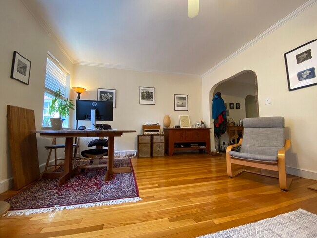 Foto del edificio - 21 Fairbanks St