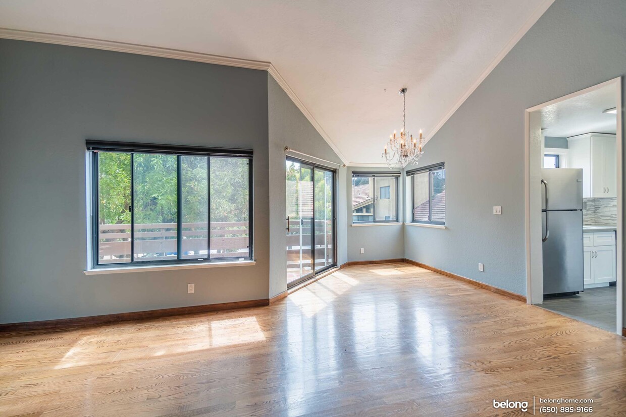 Primary Photo - 1 Appian Way