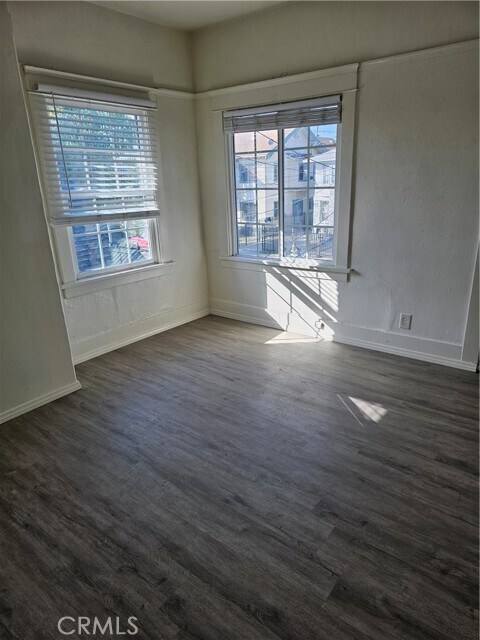 Foto del edificio - 185 E 35th St