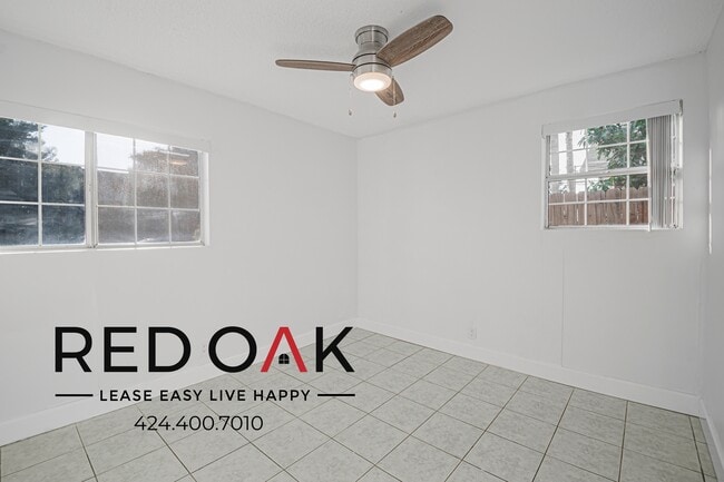 Foto del edificio - 12007 Sycamore St