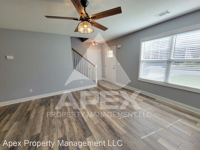 Foto del edificio - 3 br, 2.5 bath House - 9927 Thunderbolt Way