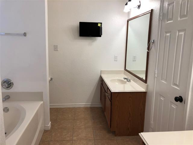 Foto del edificio - 4005 Vista Greens Dr