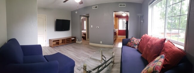 Building Photo - 500 Grandview Ct.