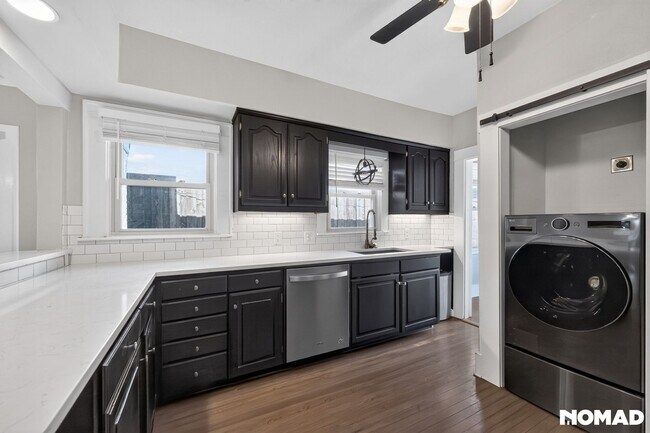 Building Photo - 5709 Monticello Ave