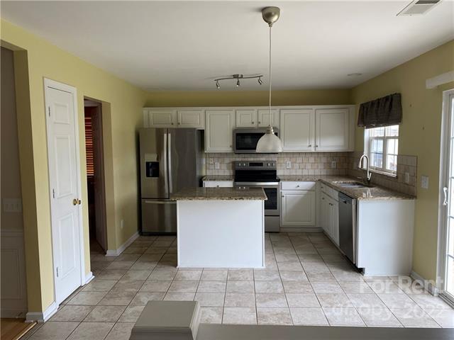 Building Photo - 9101 Floufisher Ct