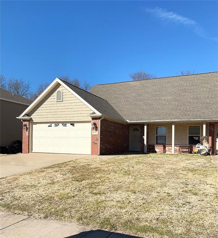 814 Baker St NW, Gravette, AR 72745 Townhome Rentals in Gravette AR