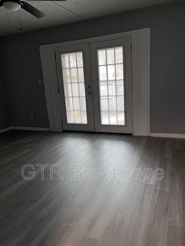 Foto del edificio - 2584 Stratford Ln