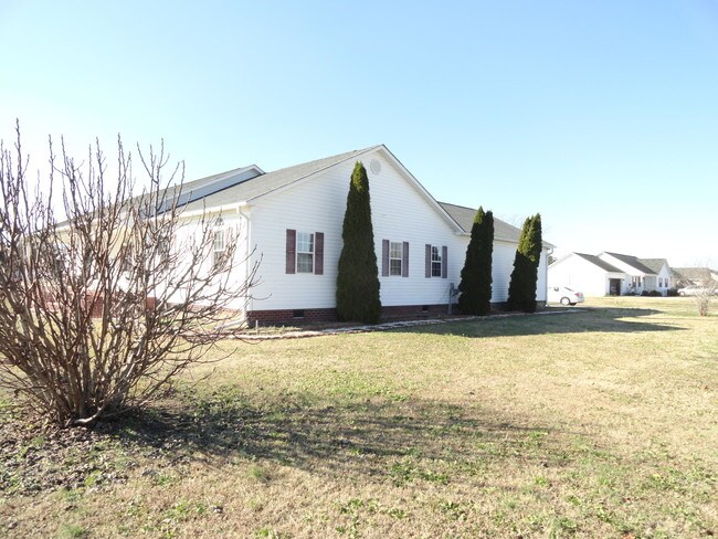 Building Photo - 187 Francktown Rd