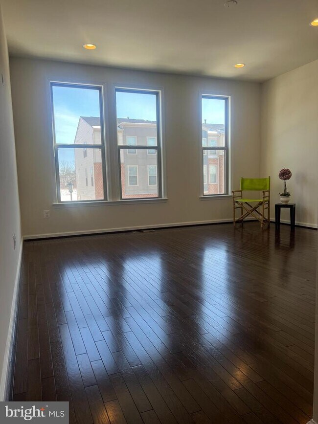 Foto del edificio - 42415 Dogwood Glen Square