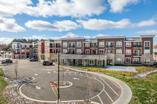 Foto del edificio - Main Street Apartments