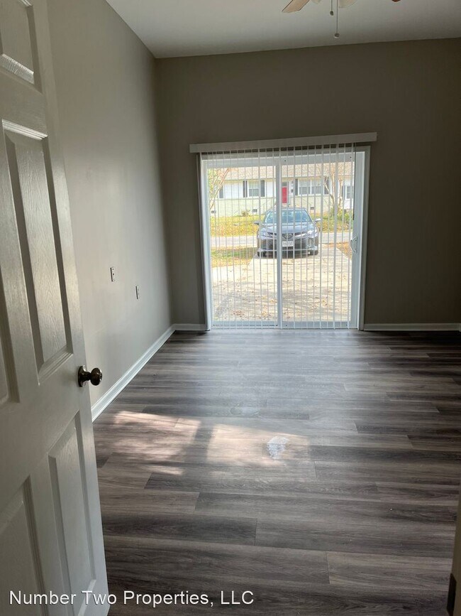 Building Photo - 4 br, 1.5 bath House - 920 Tyler Drive