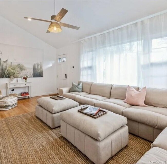 Foto del edificio - 1 Dogwood St