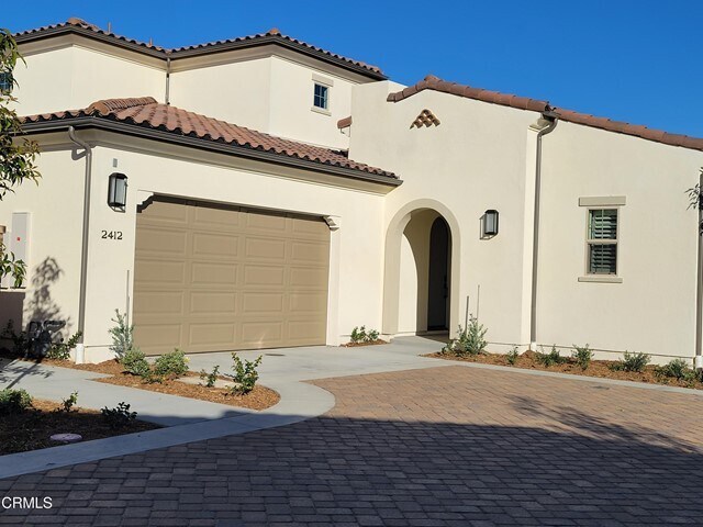 Primary Photo - 2412 Quartsite Dr