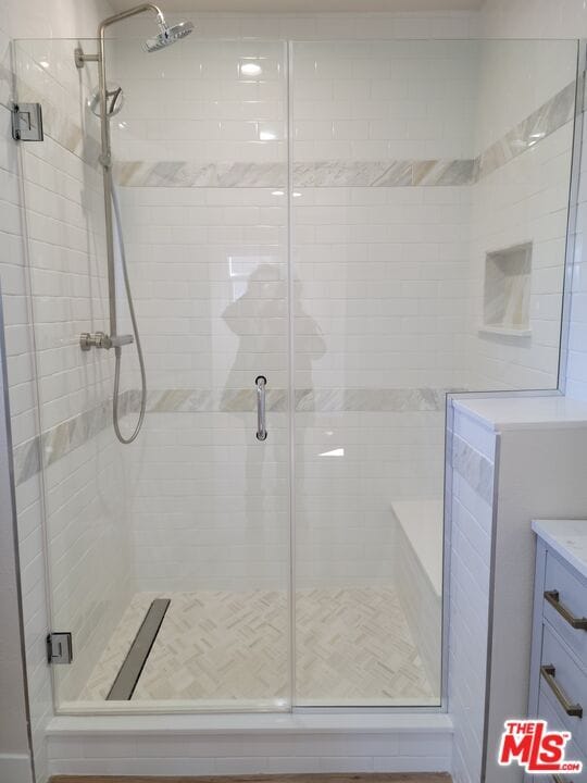 Building Photo - 1180 S Bronson Ave