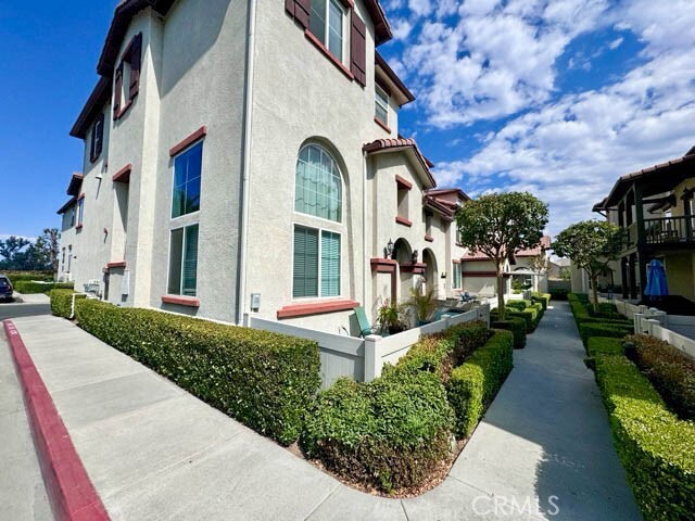 Foto del edificio - 33530 Willow Haven Ln