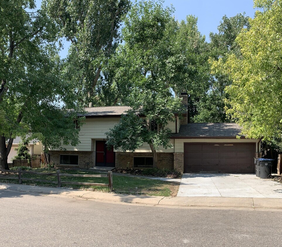 Primary Photo - 104 East St