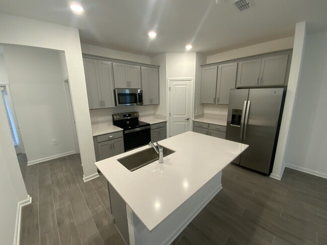 Foto del edificio - 1567 CROSS PRAIRIE PARKWAY
