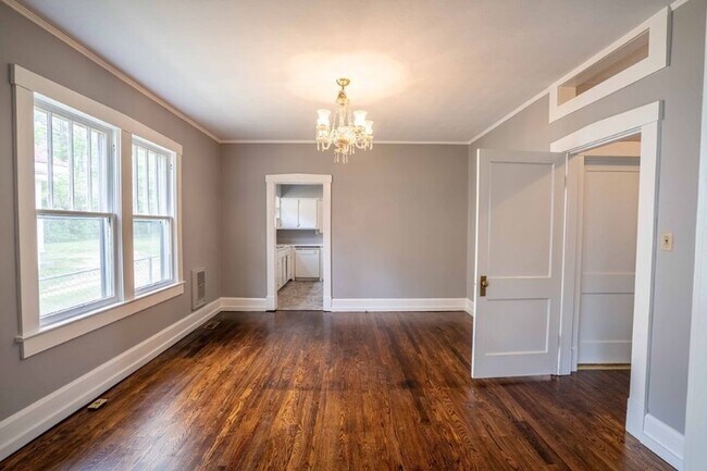 Building Photo - 505 Malone Cir