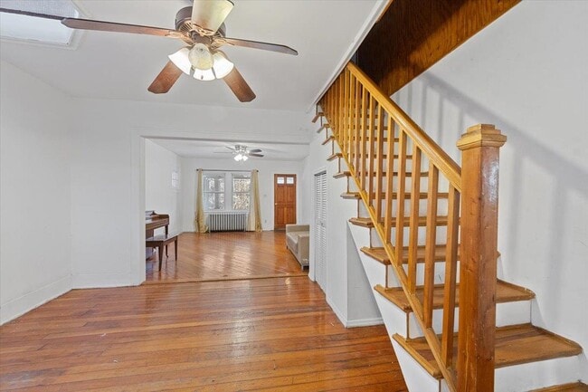 Foto del edificio - 3372 Fort Independence St