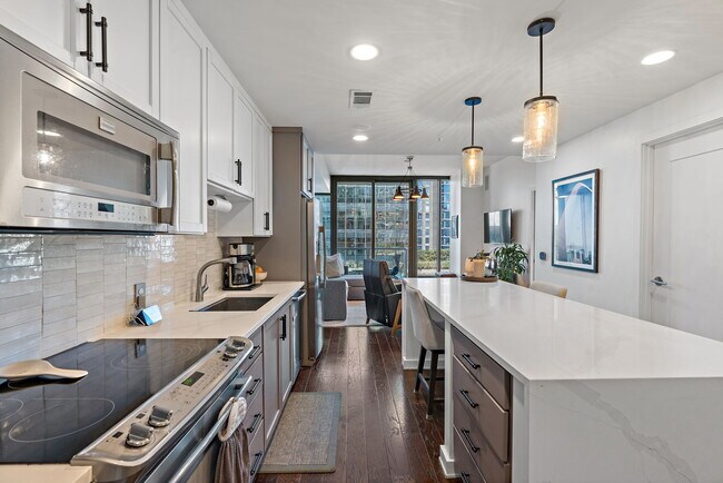 Photo - 1212 Laurel St Apartment