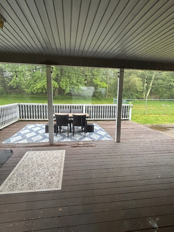 Building Photo - 18 Lagana Ln
