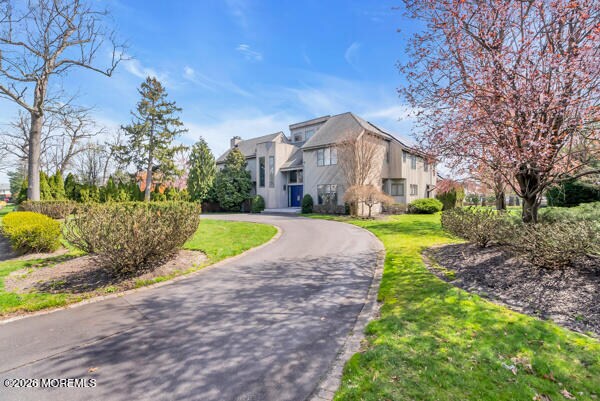 Building Photo - 3 Clover Hill Pl