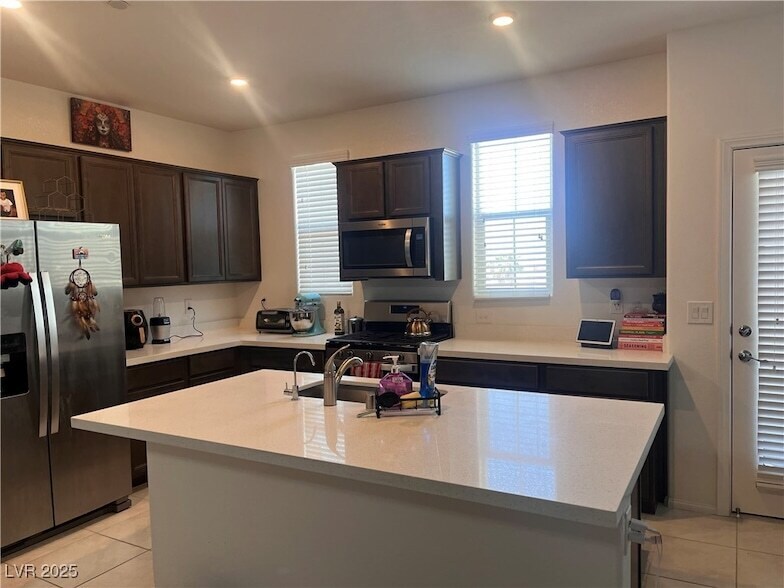 Foto principal - 611 Sedum Ave.