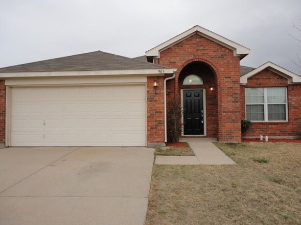 Building Photo - 903 Plumeria Dr